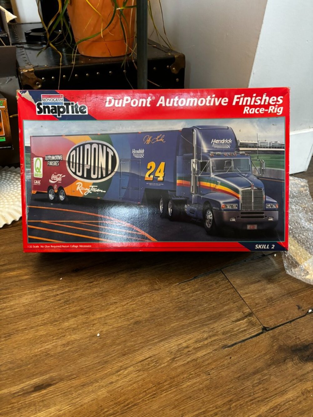 Monogram model kit snaptite DuPont Automotive Finishes Race Rig #24 sealed parts